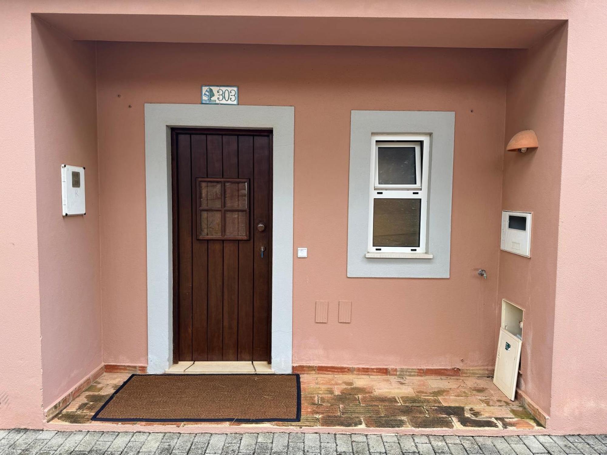 Senhora da Luz Dream Executive Apartments מראה חיצוני תמונה